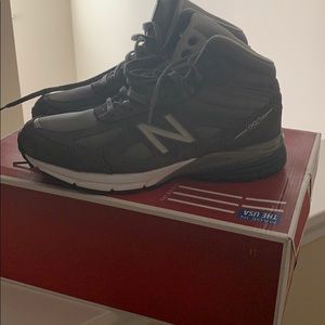 Men’s 980 high top cool grey sneakers. Size 10